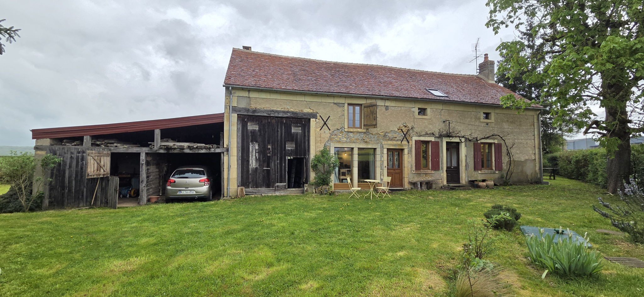 CHARMANTE MAISON AU CALME